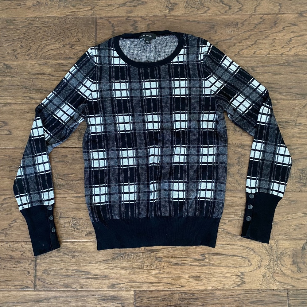 Ann Taylor Plaid Sweater (size S)